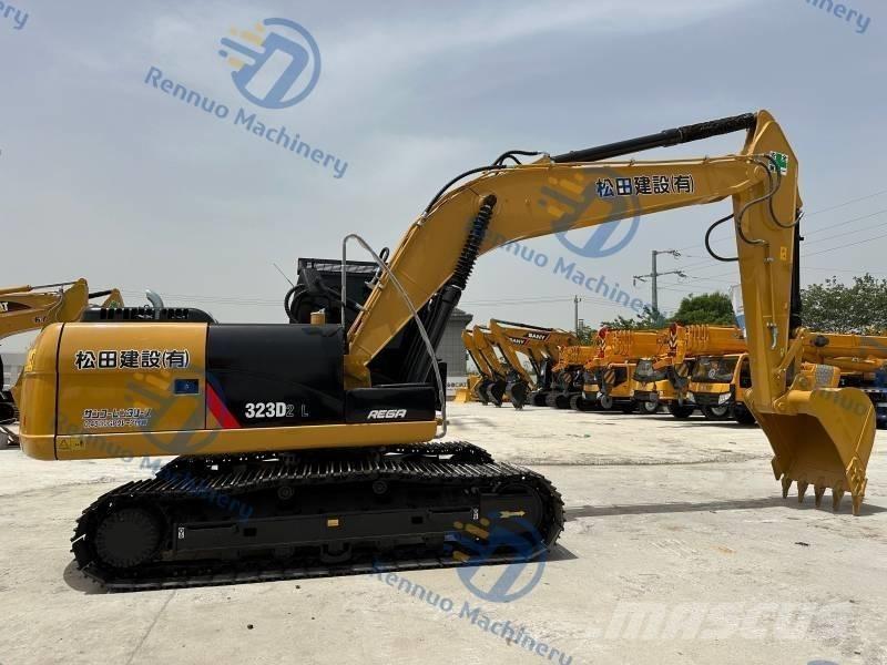 CAT 323D2L Excavatoare pe șenile
