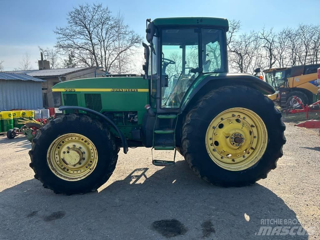 John Deere 7810 Tractoare
