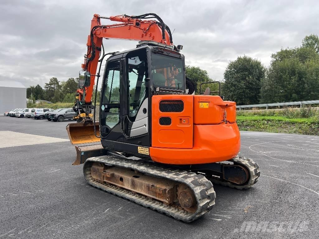 Hitachi ZX 85 US-6 Excavatoare 7t - 12t