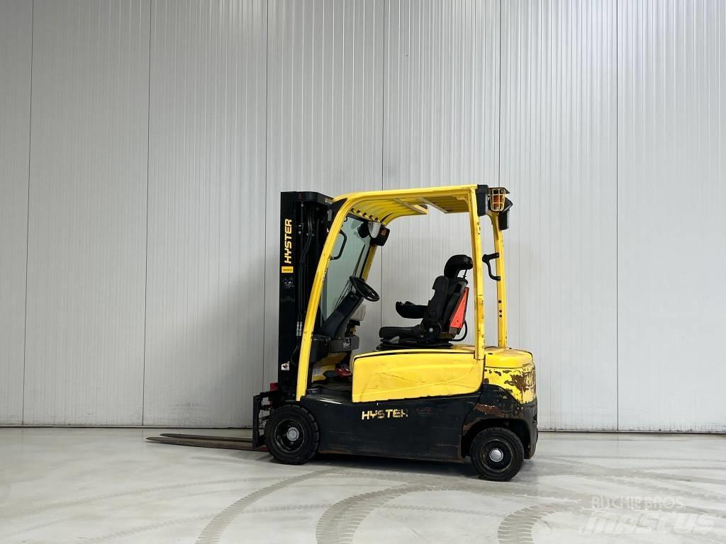Hyster J2.0XN LWB Stivuitor electric