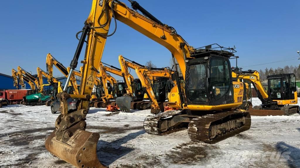 JCB JS 130 LC Excavatoare pe șenile
