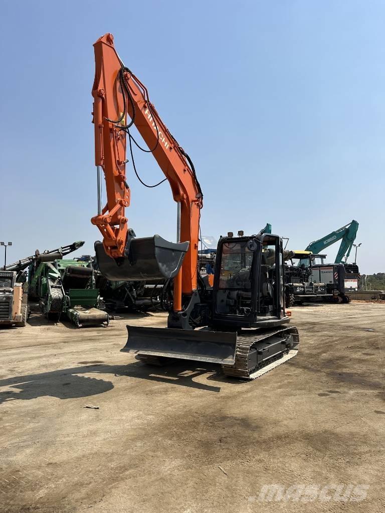 Hitachi ZX85USB-6 Excavatoare 7t - 12t
