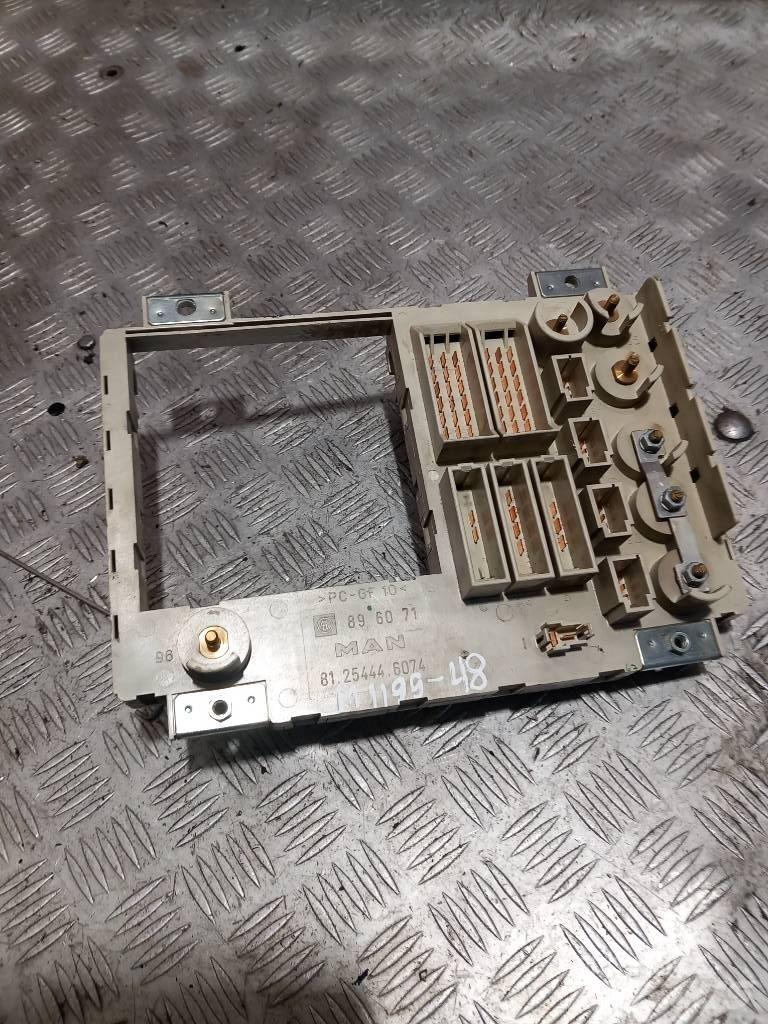 MAN TGM  81254446074 Electronice