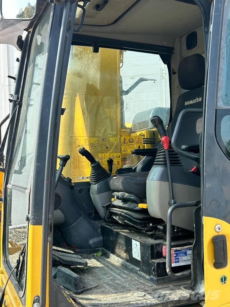 Komatsu PC 138-11 Excavatoare pe șenile
