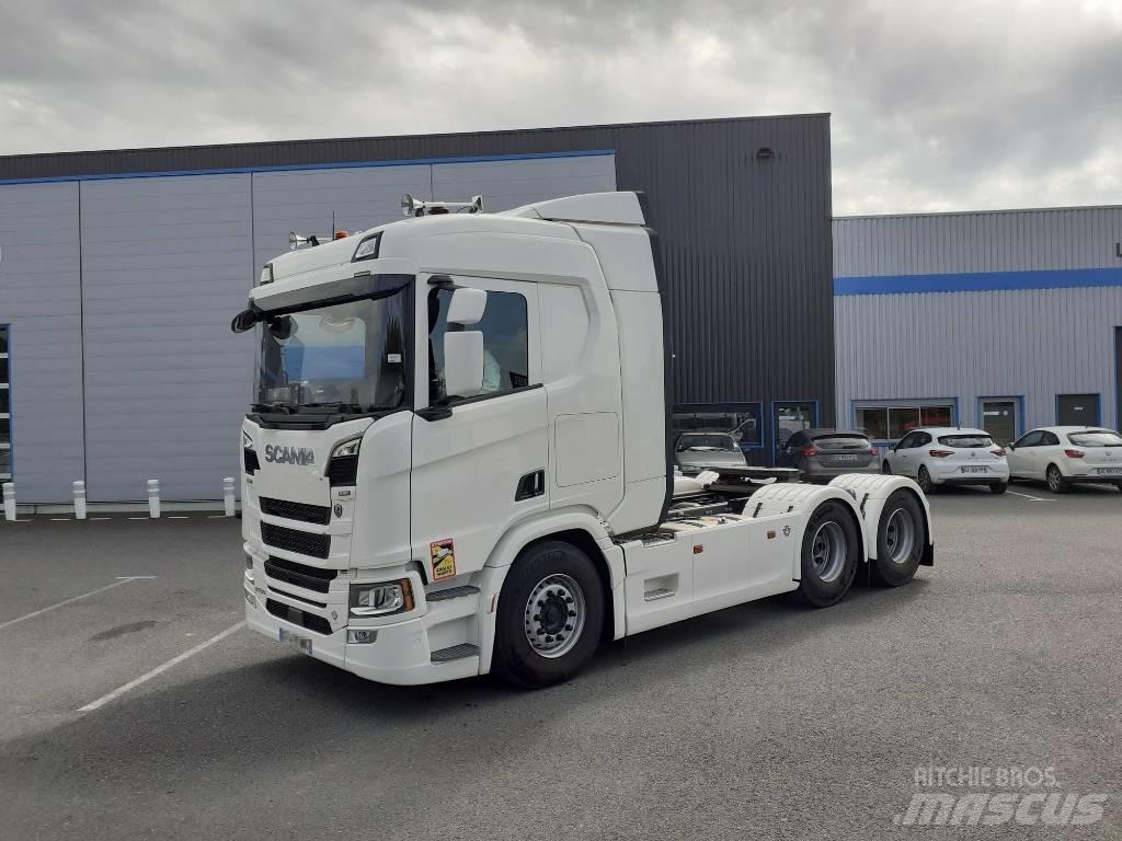 Scania R 590 V8 6x4 Autotractoare
