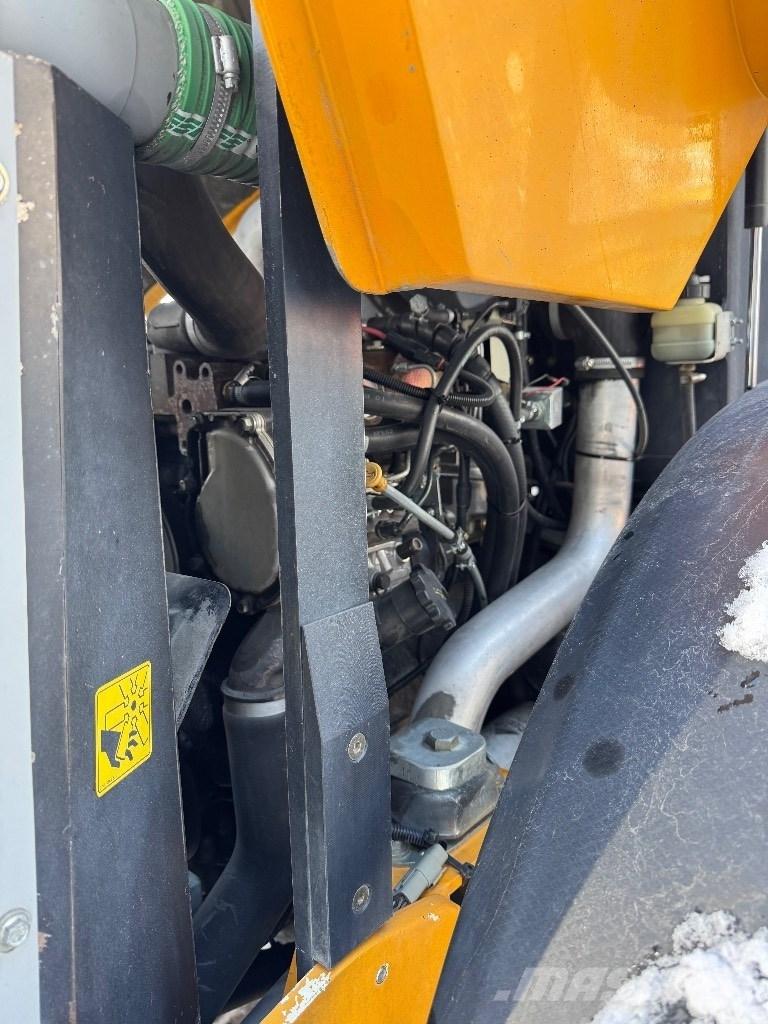 Venieri 10.63 Incarcator pe pneuri