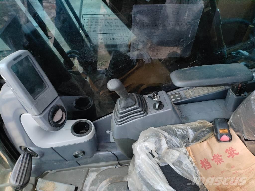 CAT 320 D Excavatoare pe șenile
