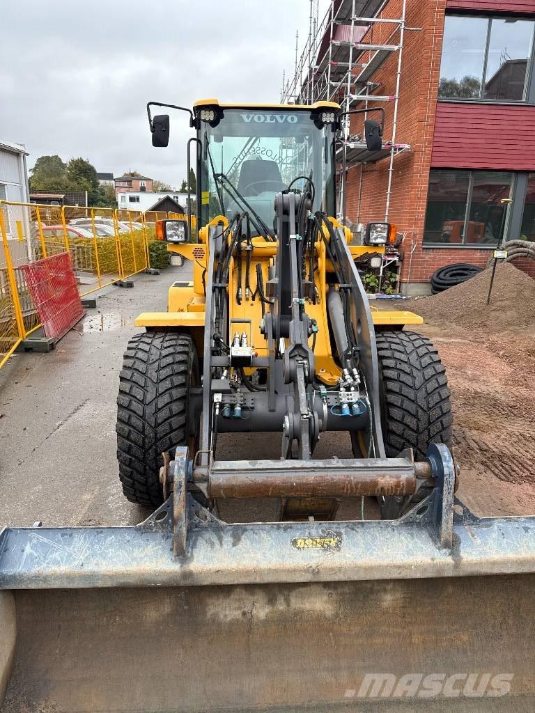 Volvo L 35 G Incarcator pe pneuri