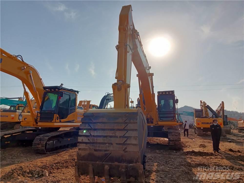 Komatsu PC 350 Excavatoare pe șenile
