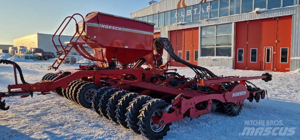 Horsch Pronto 8 DC Perforatoare
