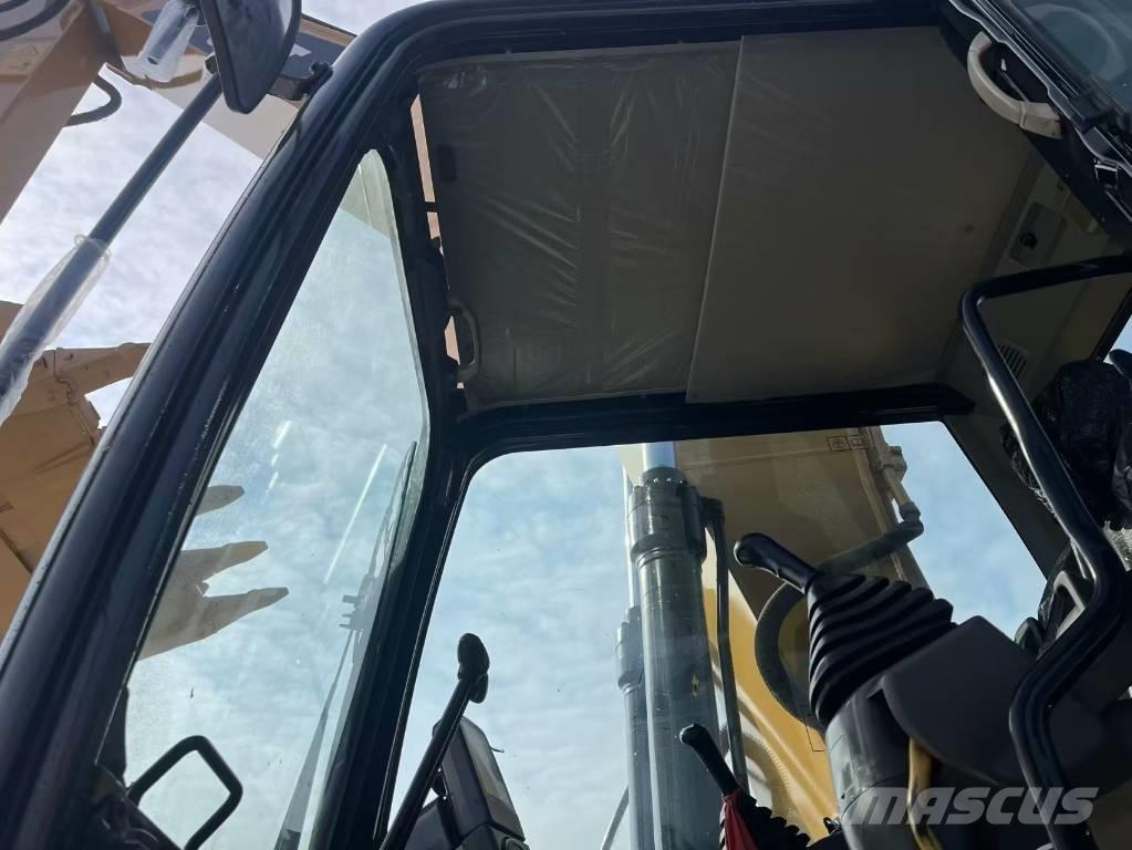 CAT 320 D Excavatoare pe șenile
