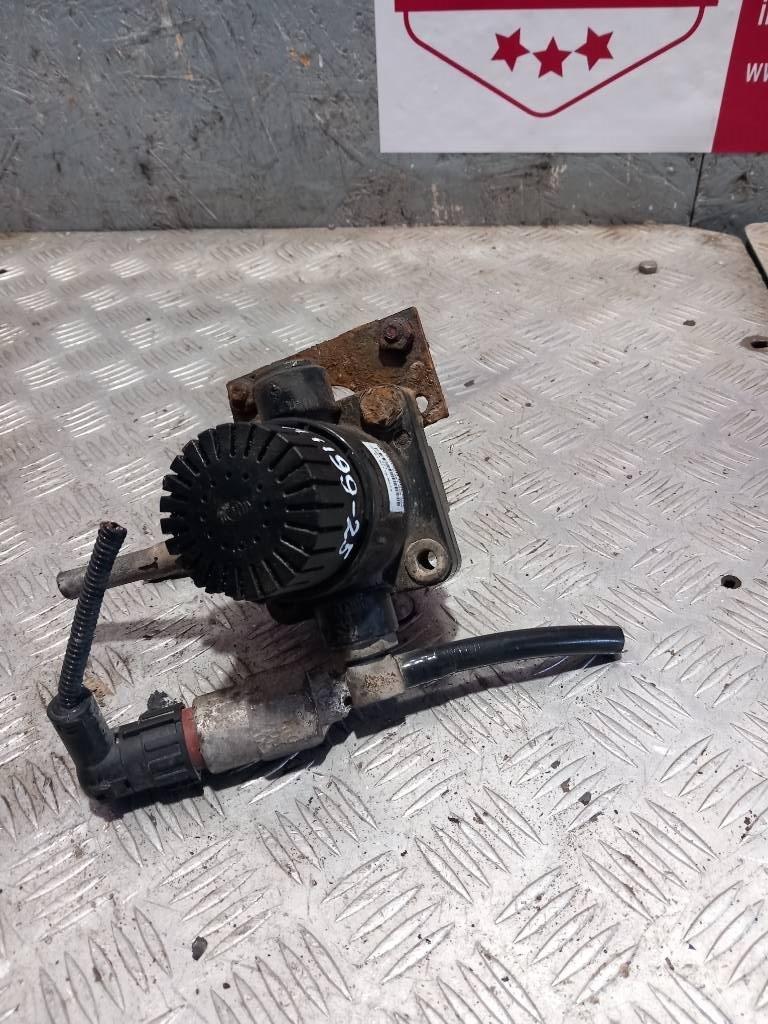 MAN TGM  81521166074 Frane