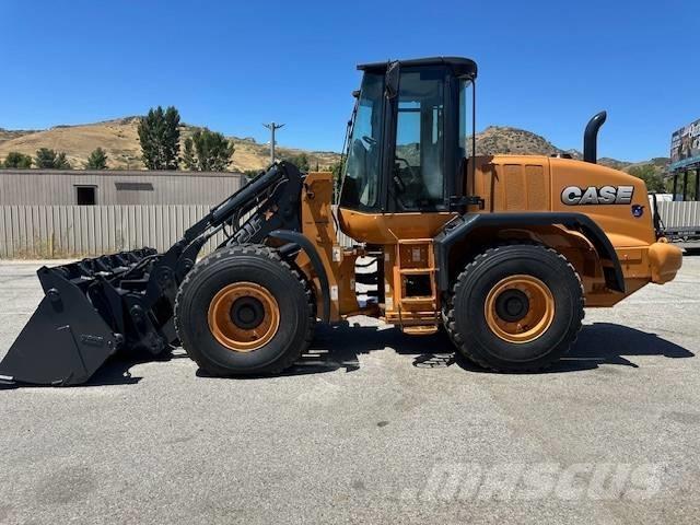 CASE 621 F XT Incarcator pe pneuri