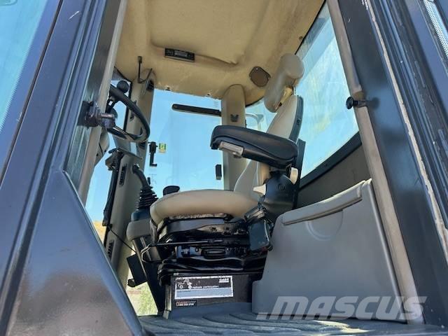 CASE 621 F XT Incarcator pe pneuri