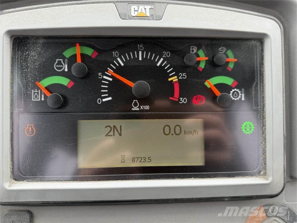 CAT 980M Incarcator pe pneuri