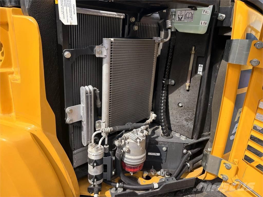 Komatsu PC55 MR-5 Mini excavatoare < 7t
