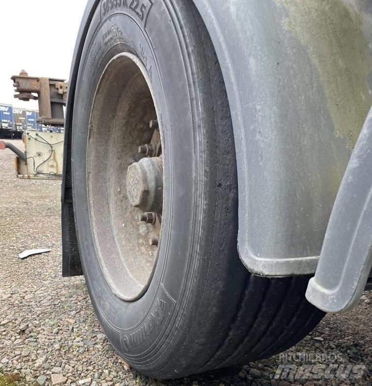 Krone KRONE SDP Camion cu semi-remorca cu incarcator