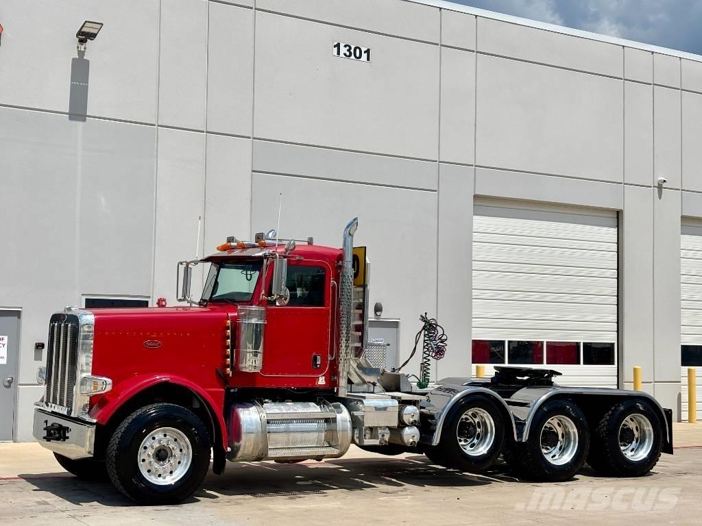 Peterbilt 388 Autotractoare