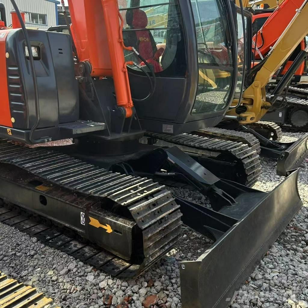 Hitachi ZX 70 Excavatoare pe șenile

