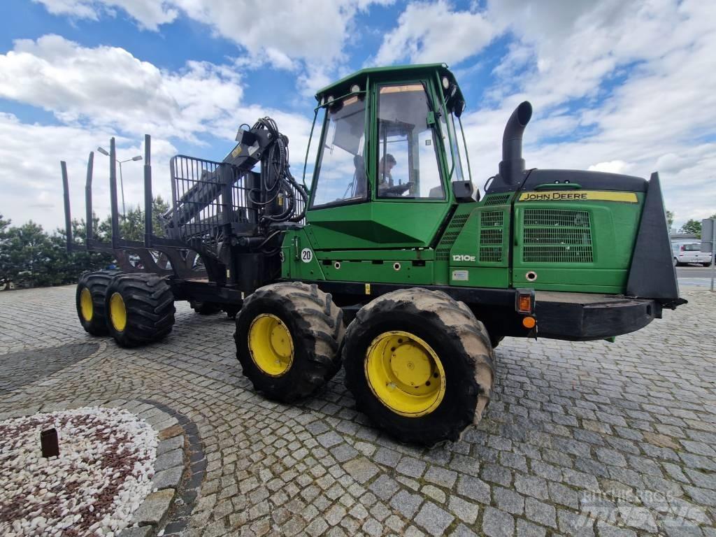 John Deere 1210 E Transportoare