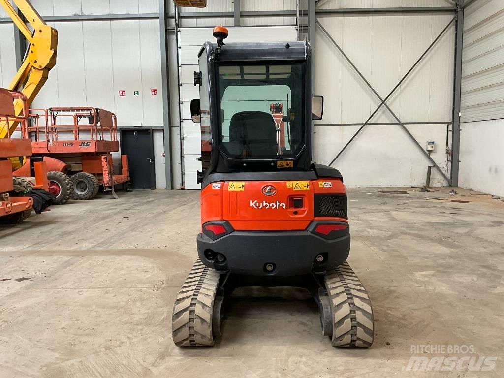 Kubota U 27-4 HI Mini excavatoare < 7t