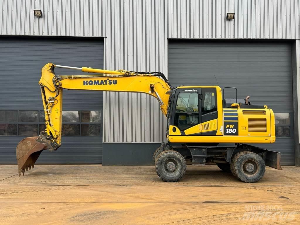 Komatsu PW180-11 Excavatoare cu roti