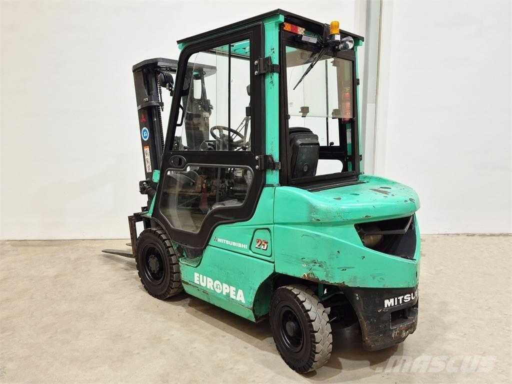 Mitsubishi FD25NT Stivuitor diesel
