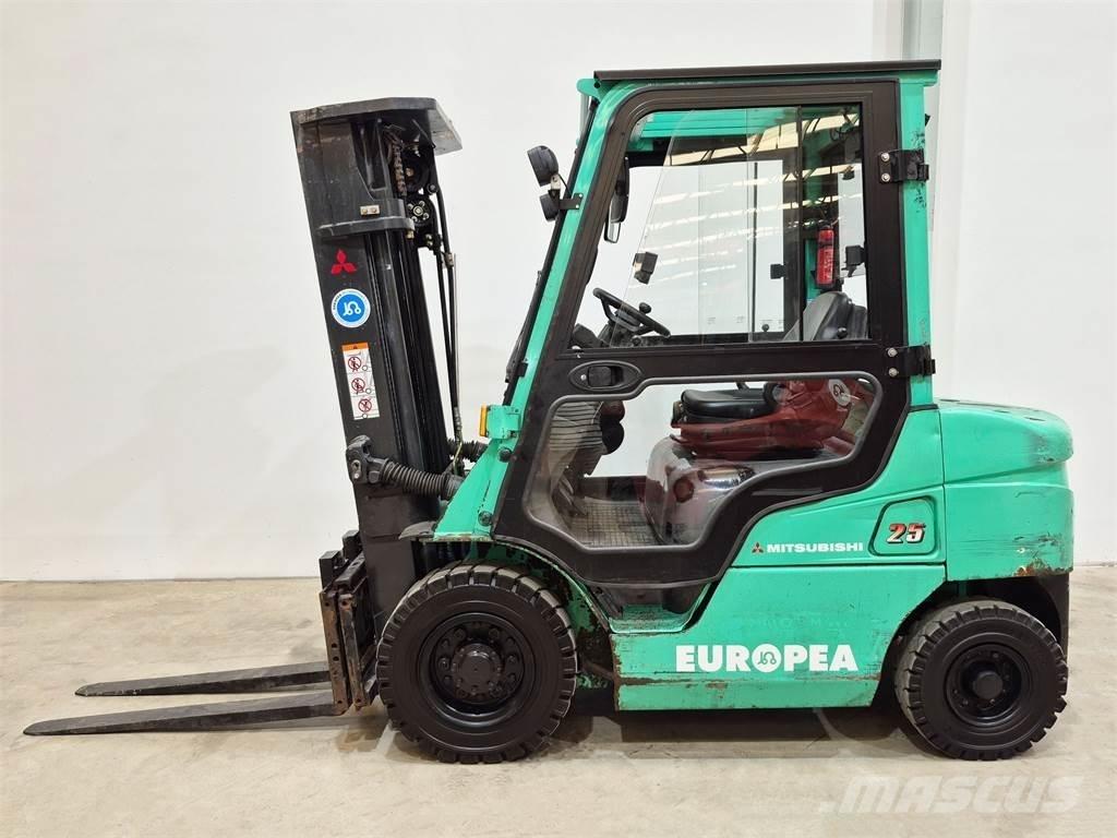 Mitsubishi FD25NT Stivuitor diesel