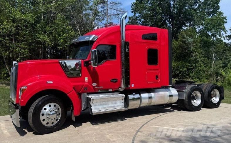 Kenworth W 990 Autotractoare