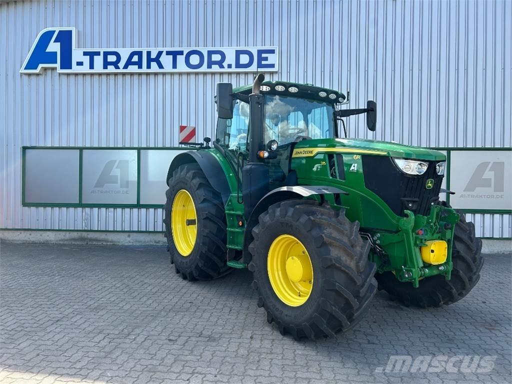 John Deere 6R 215 Tractoare