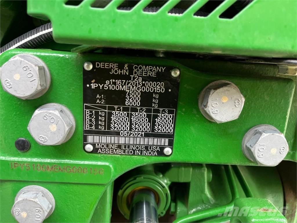 John Deere 5100M Tractoare