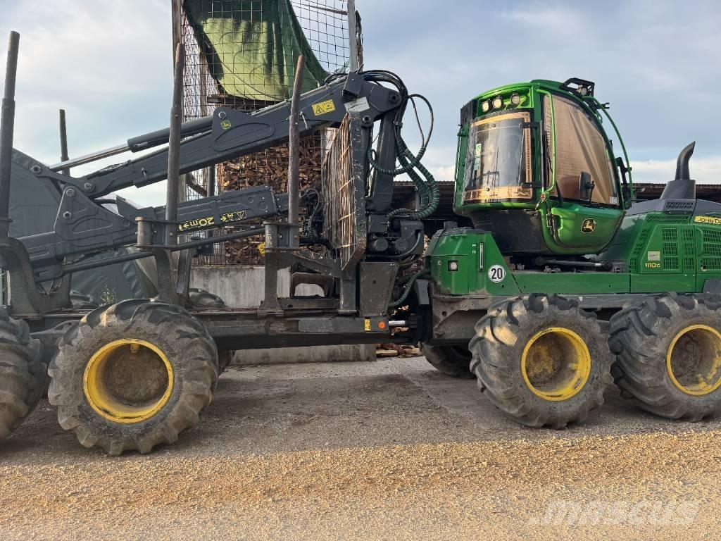 John Deere 1110 G Transportoare