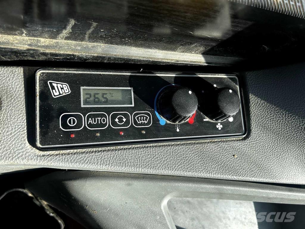 JCB HD110WT SV Excavatoare 7t - 12t