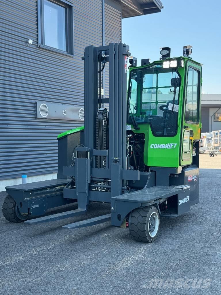 Combilift C 4000 ET Stivuitoare cu patru brate
