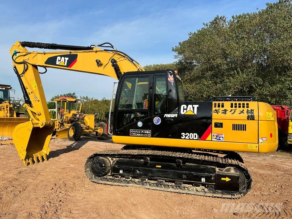 CAT 320 DL Excavatoare pe șenile
