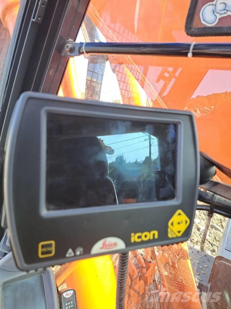 Hitachi ZX 300 LC-6 Excavatoare pe șenile
