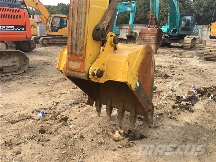Komatsu PC 200-7 Excavatoare pe șenile
