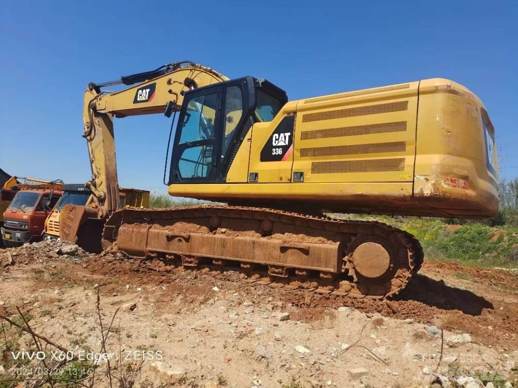 CAT 336 Excavatoare pe șenile
