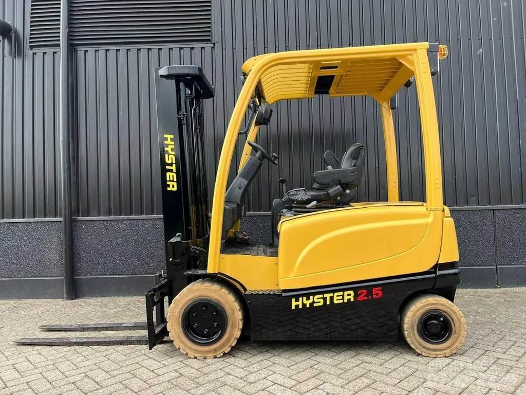 Hyster J2.5XN Stivuitor electric
