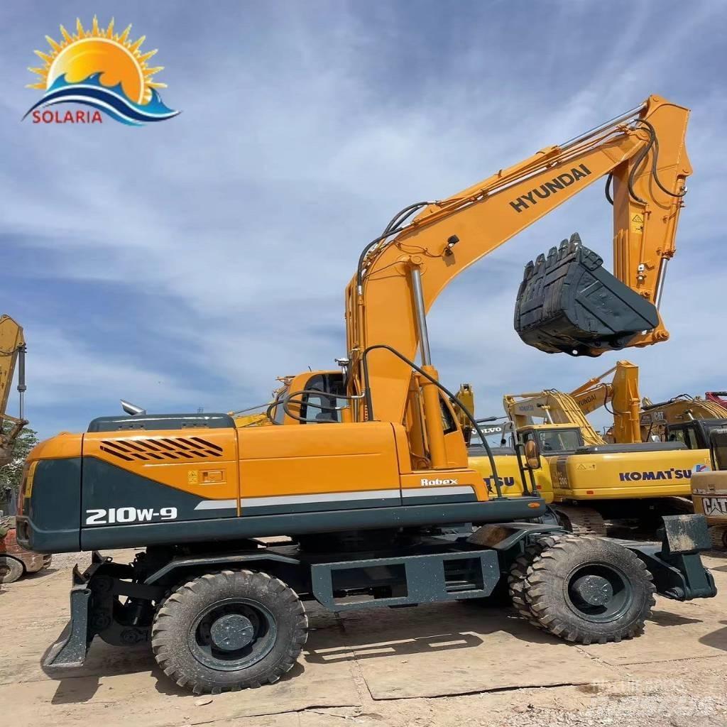 Hyundai R210W-9 Excavatoare cu roti