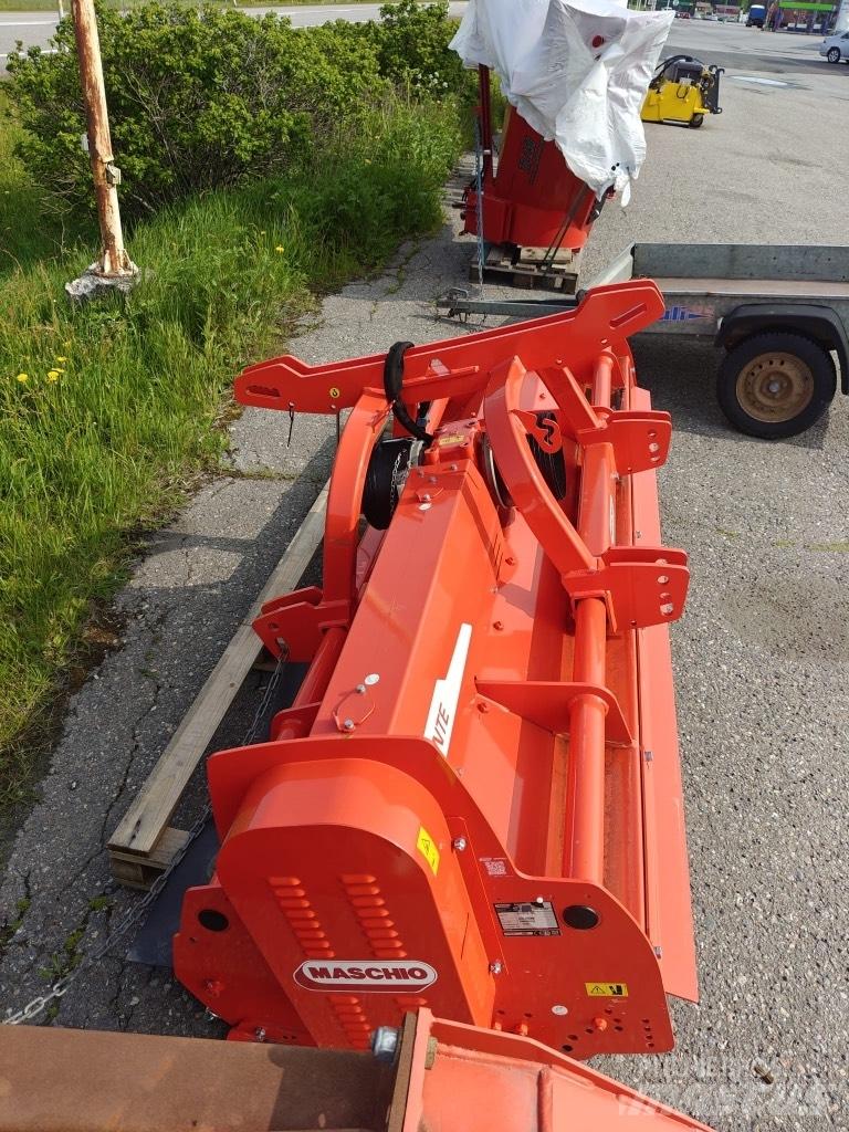 Maschio Bisonte 300 Cositoare