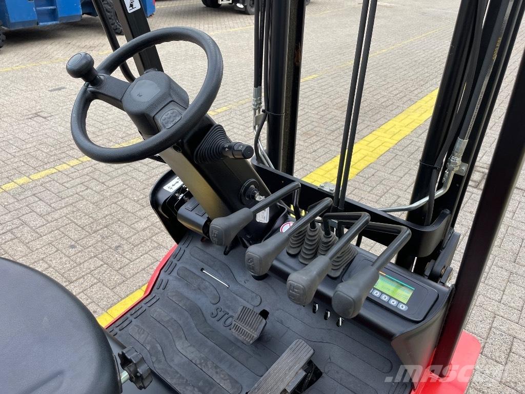 EP EFL 181 Stivuitor electric