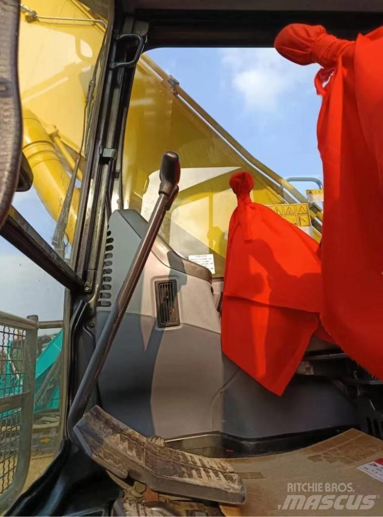 Komatsu PC 160 LC Excavatoare pe șenile
