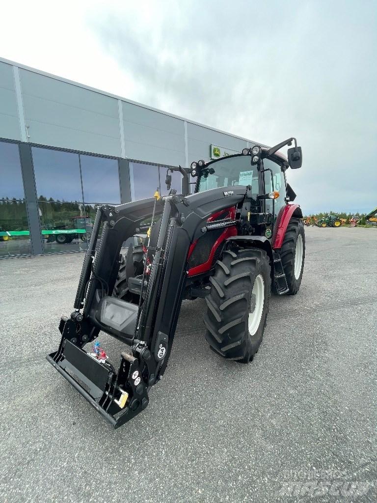 Valtra A105 Tractoare