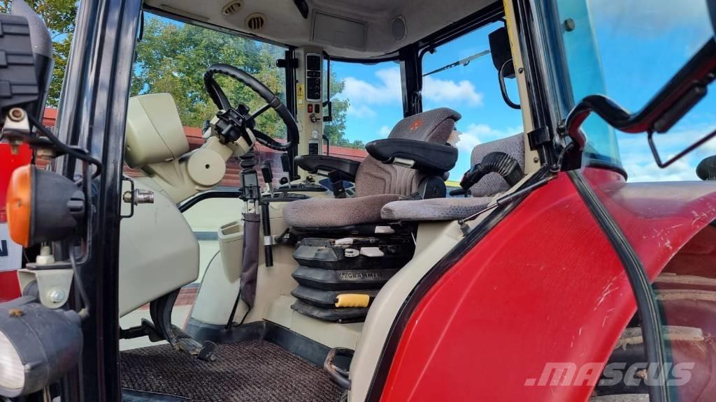 Massey Ferguson 5710 Tractoare