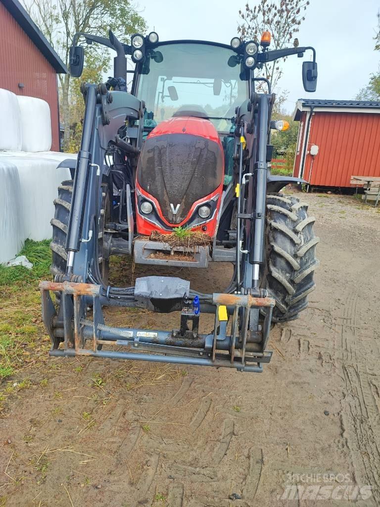 Valtra A 75 Tractoare