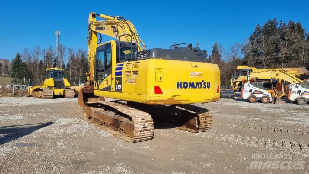 Komatsu PC 210 LC-11 Excavatoare pe șenile
