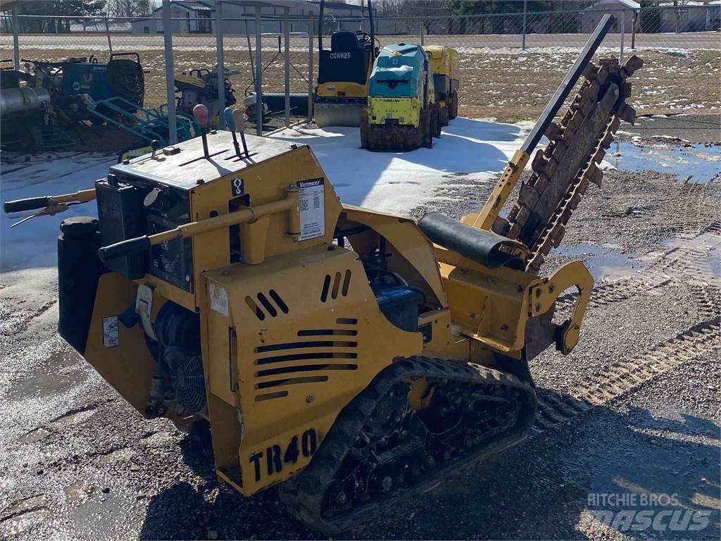 Vermeer RTX250 Excavatoare de santuri