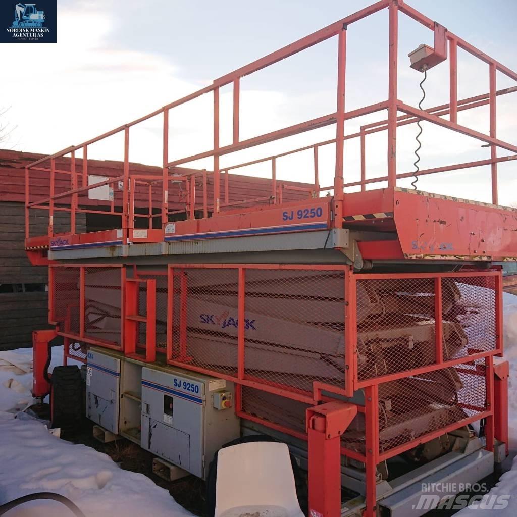 SkyJack 9250 Platforme foarfeca