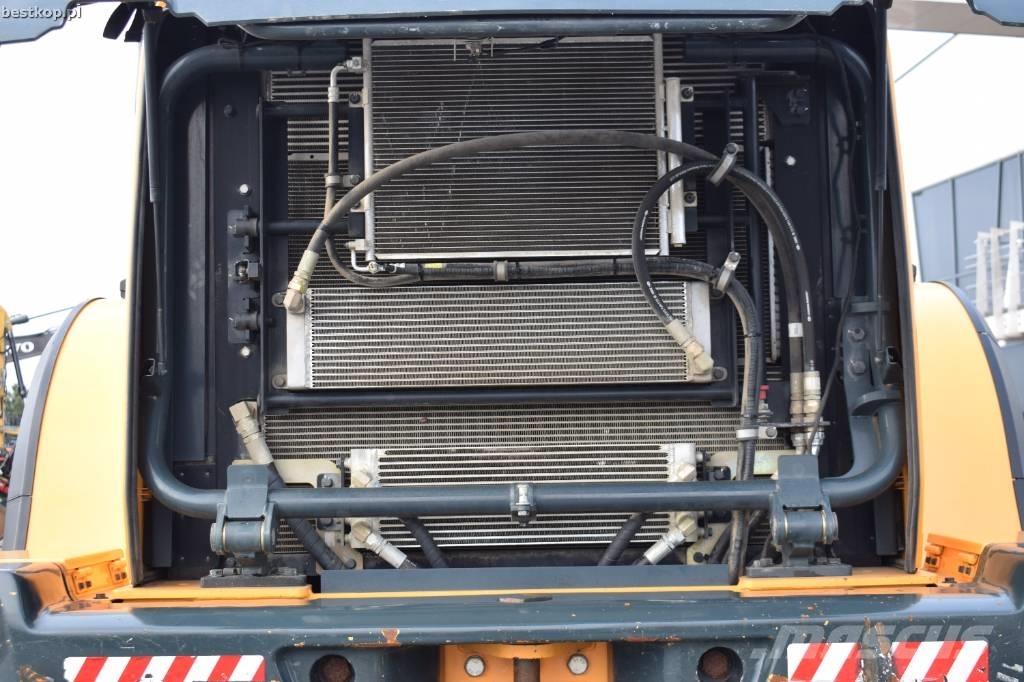 Hyundai HL 965 Incarcator pe pneuri